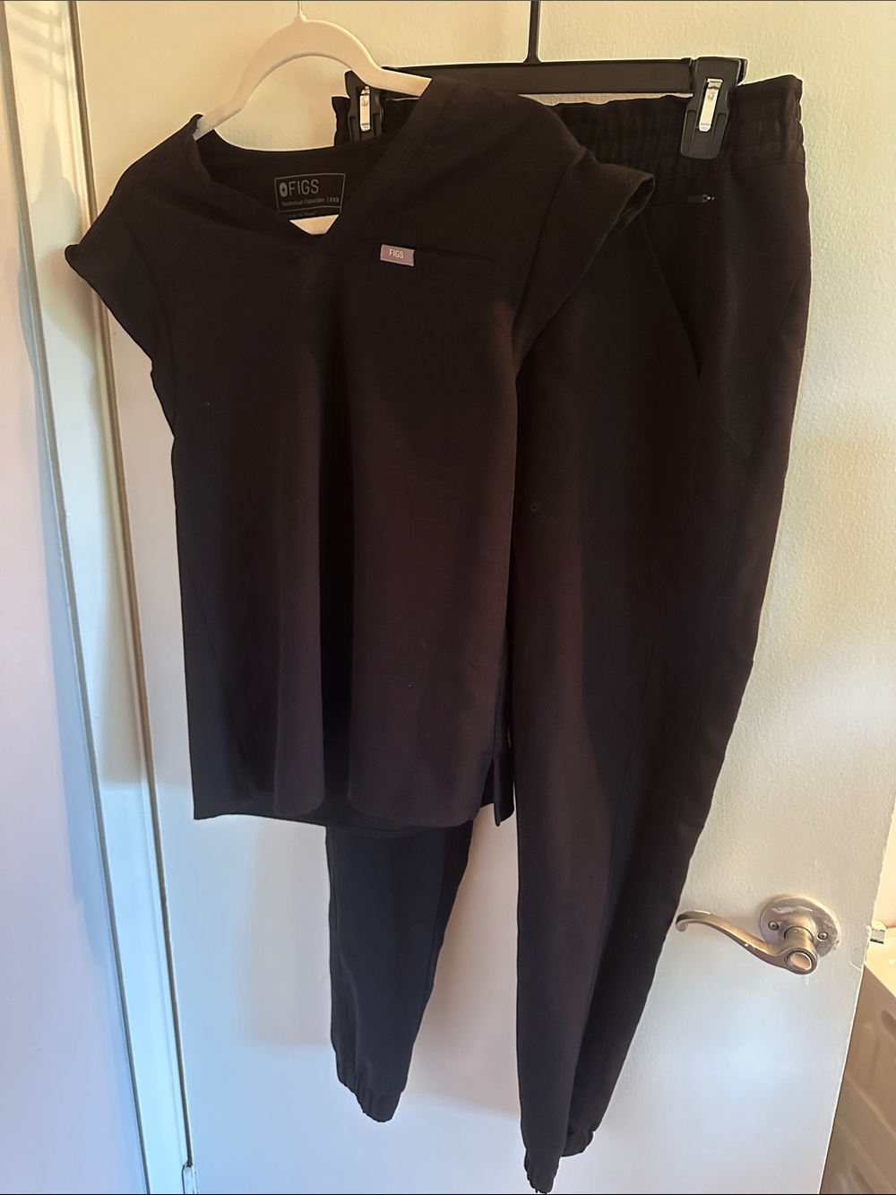 Figs Black Women's Jogger Scrub Top and Pants Set